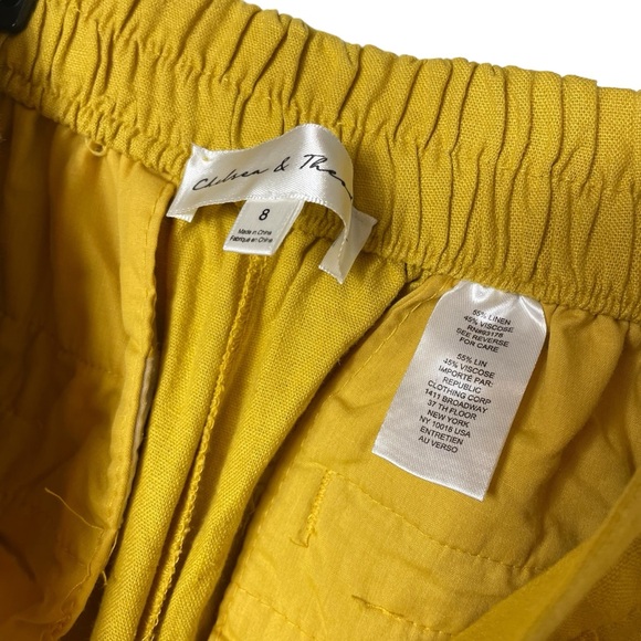 Chelsea & Theodore Linen Crops - Picture 3 of 4